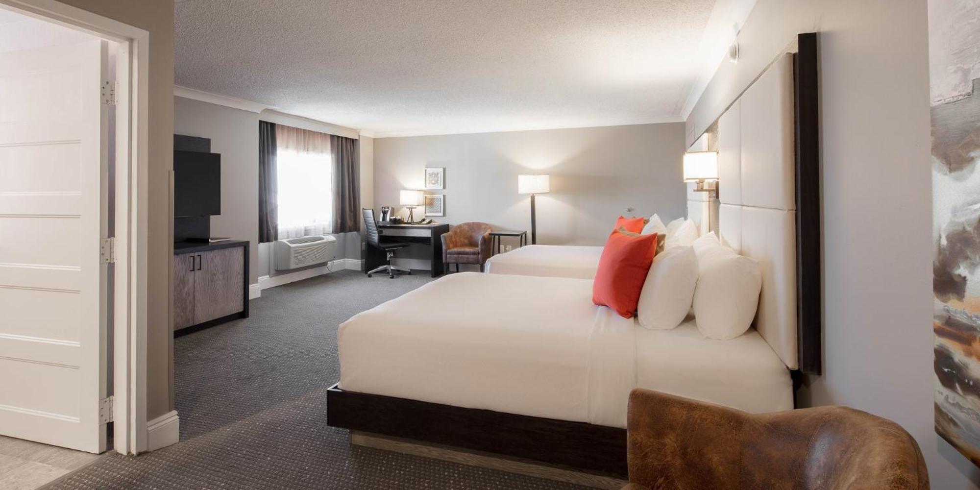 Crowne Plaza Hotel Moncton Downtown By Ihg Экстерьер фото