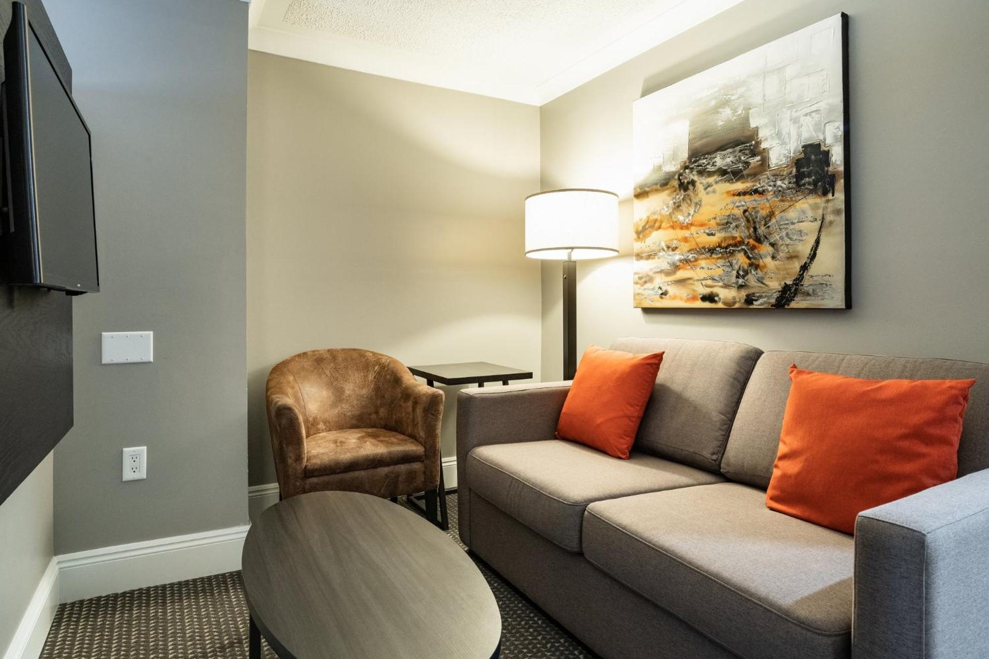 Crowne Plaza Hotel Moncton Downtown By Ihg Экстерьер фото