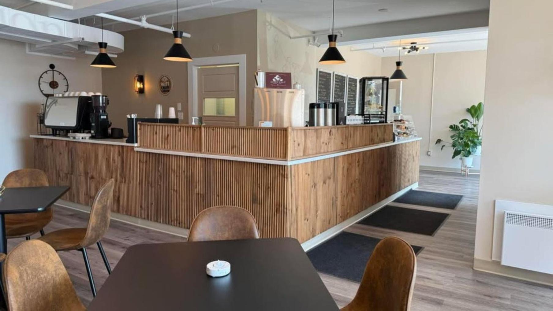Crowne Plaza Hotel Moncton Downtown By Ihg Экстерьер фото
